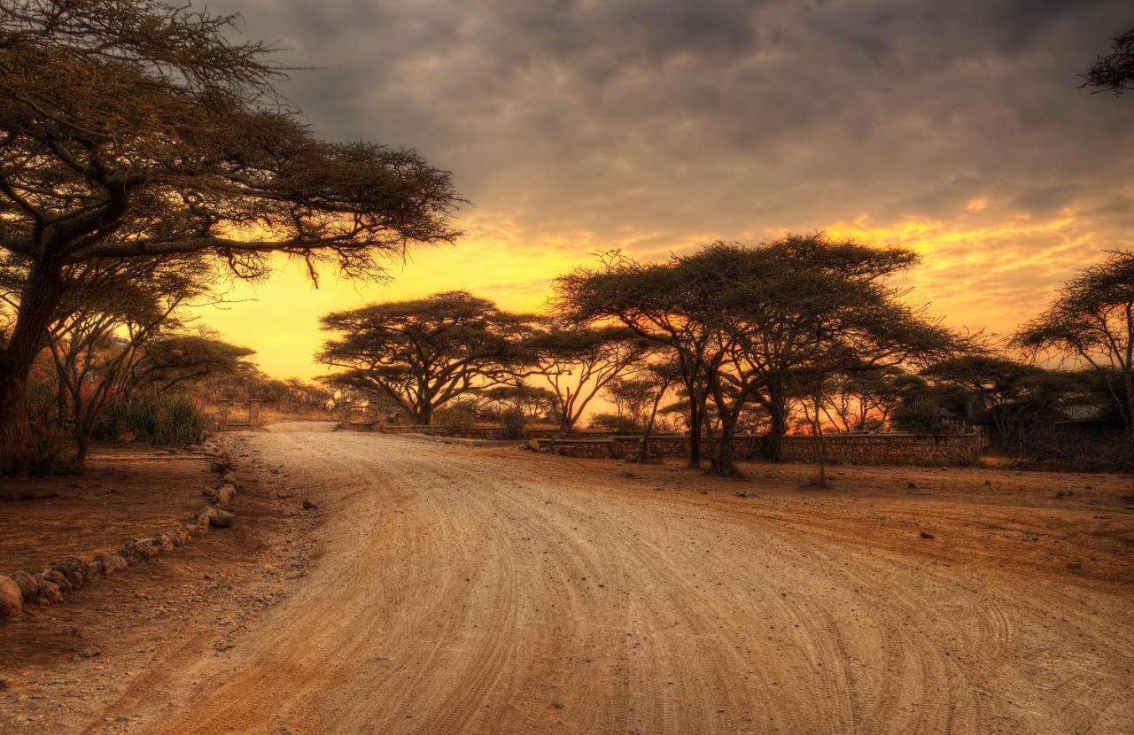 Villa Africa Safari Maasai Boma Serengeti Esterno foto
